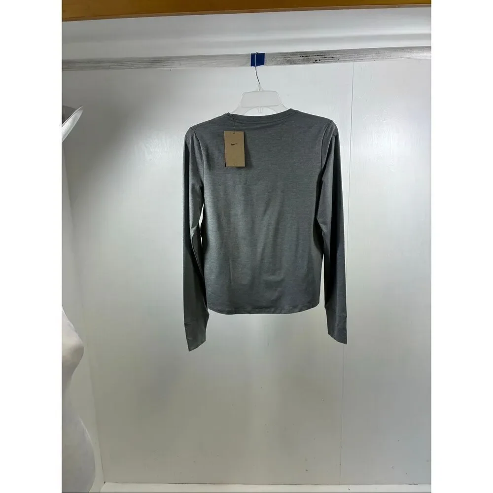 Nike NWT One Dri Fit Long Sleeve Crop in Gray Top Size XS